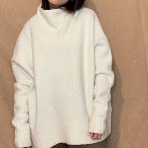 White Sweater size small